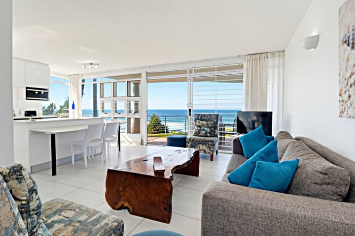 Chakas Cove 1 Living Area